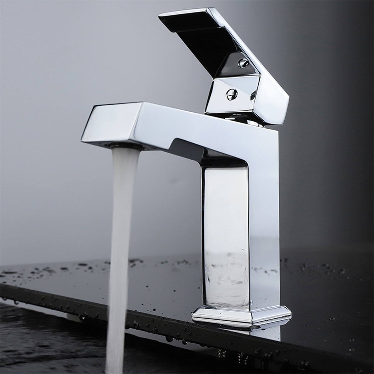 Chrome Brass Single Hole Bathroom Faucet G551