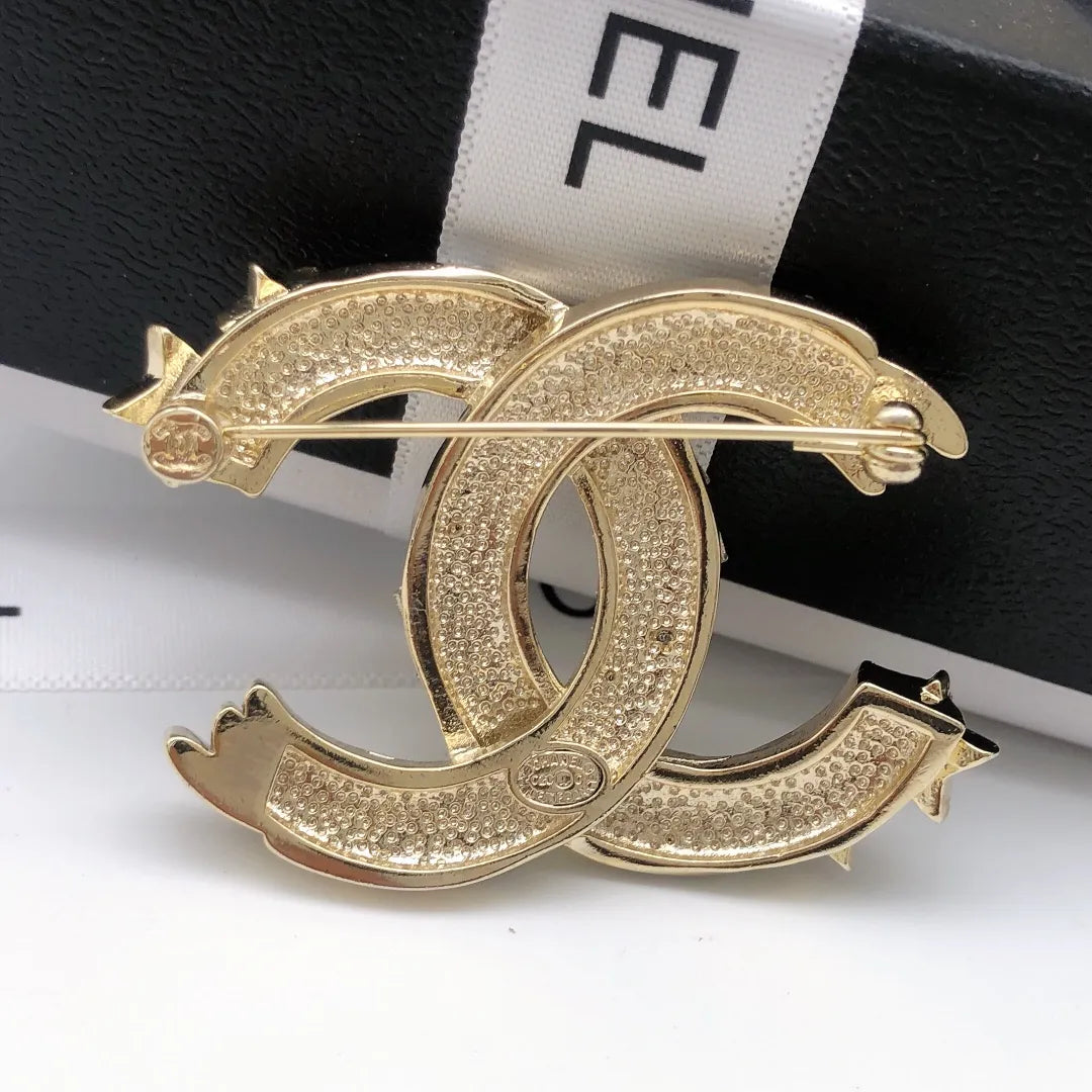 Brooch C554