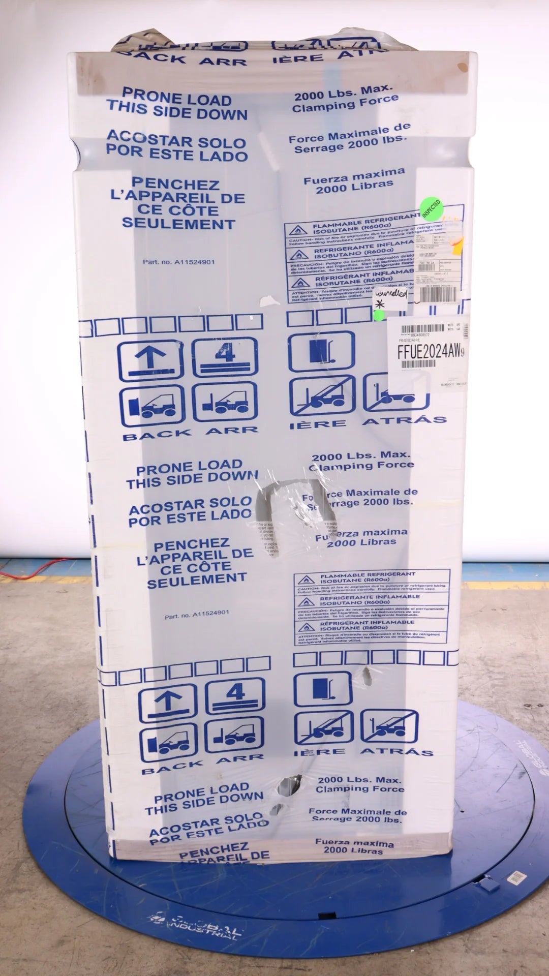 20 cu ft. Upright Freezer with Auto-Close Doors U528