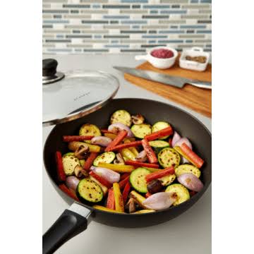 4 Quart Classic Pan N851136