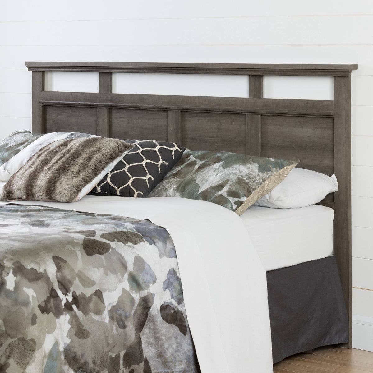 King Gray Headboard L371918