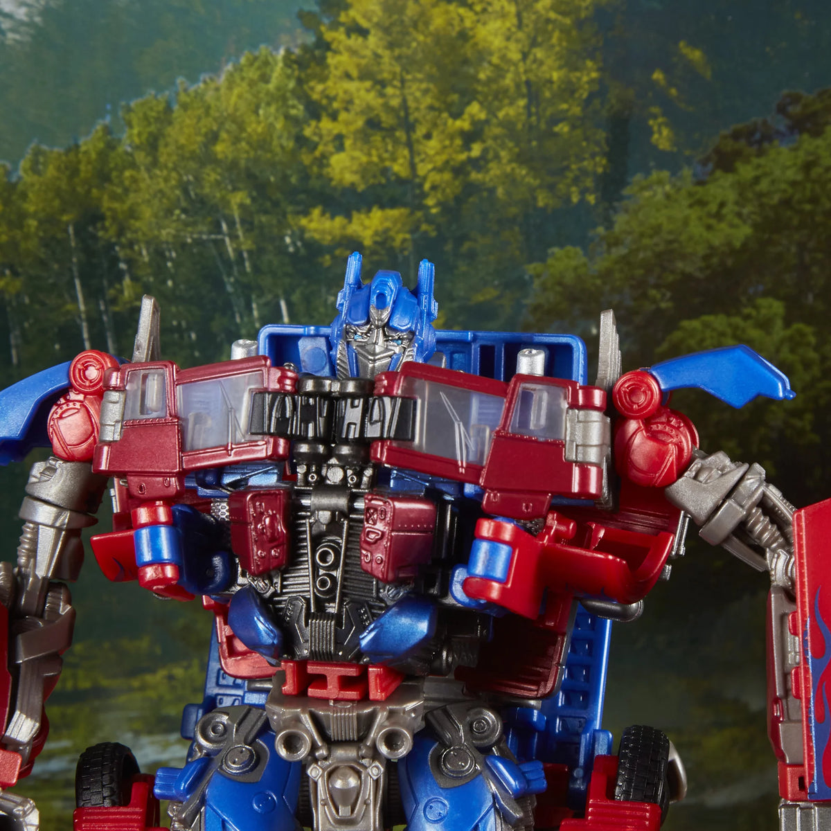 Voyager Class Optimus Prime Action Figure H4922