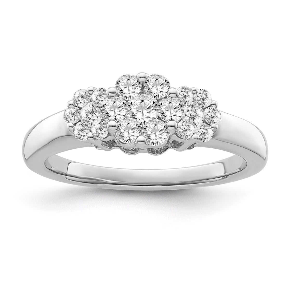 10K White Gold Diamond Cluster Band Ring O167