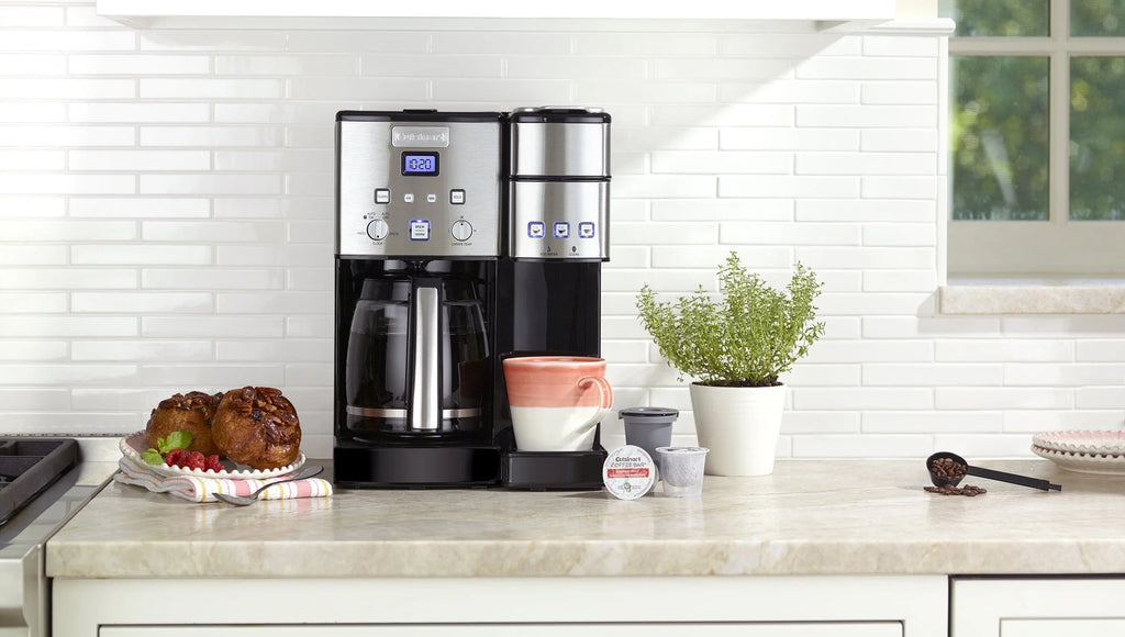 12 Cup Coffeemaker and Single-Serve Brewer B611