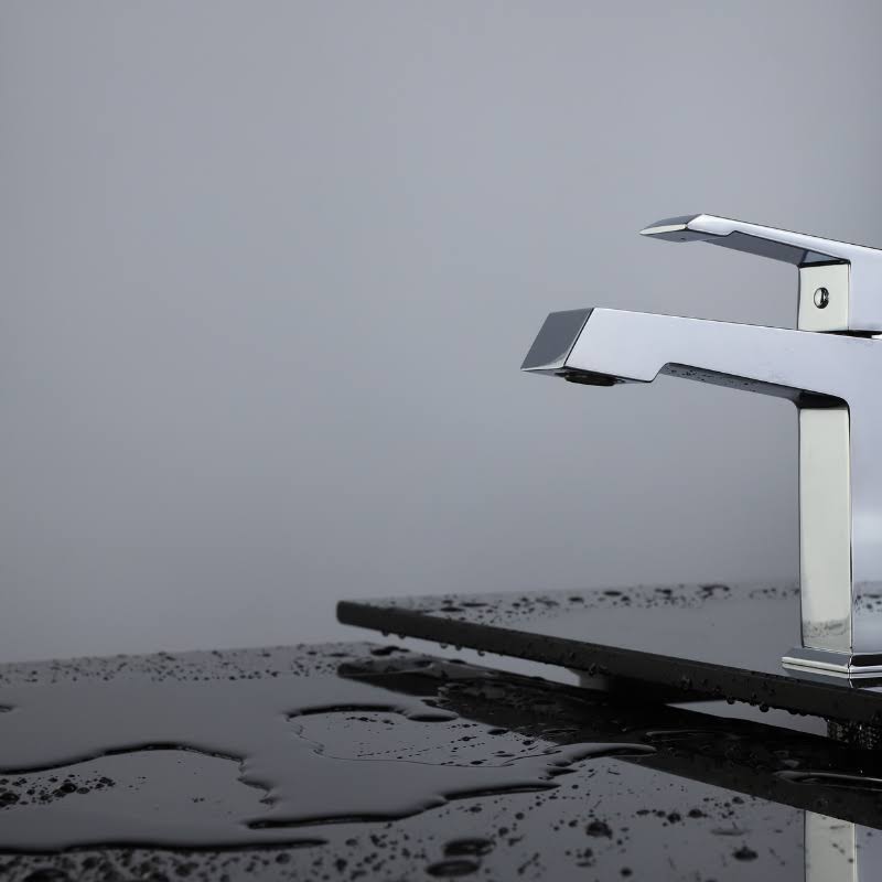 Chrome Brass Single Hole Bathroom Faucet G551