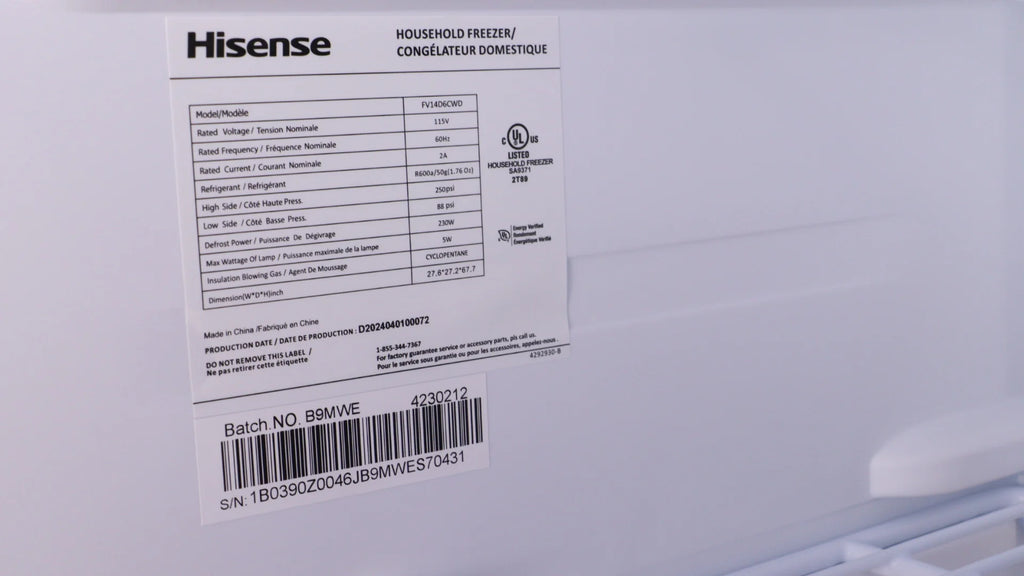 13.5 Cu Ft White Upright Freezer with Reversible Door V522