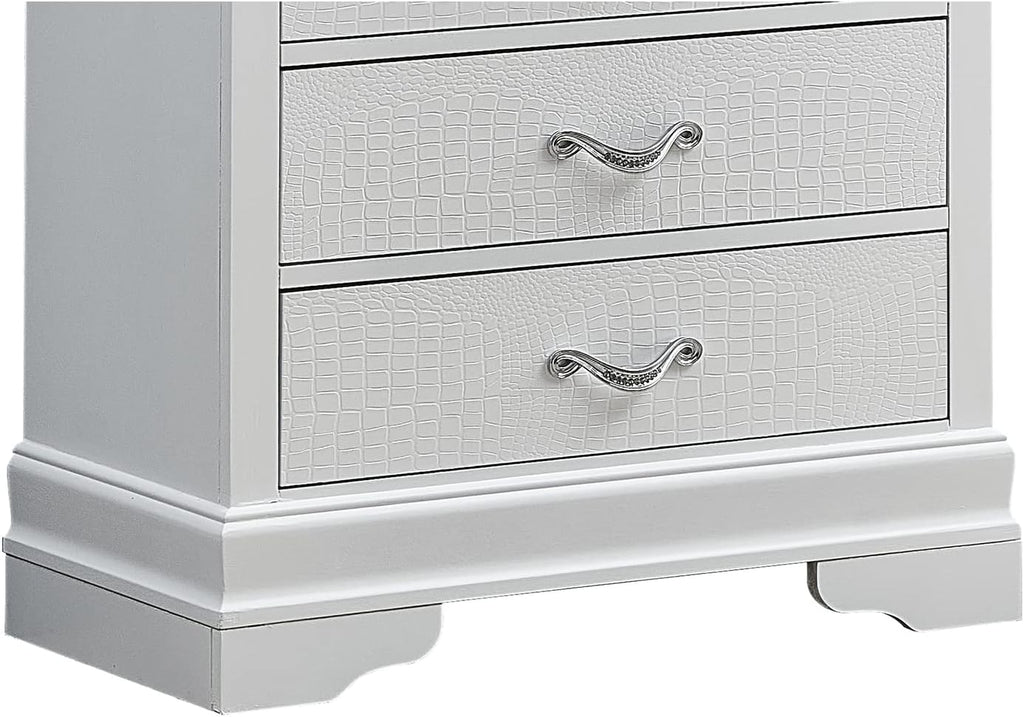 5 Drawer Chest in Pearl White F23423
