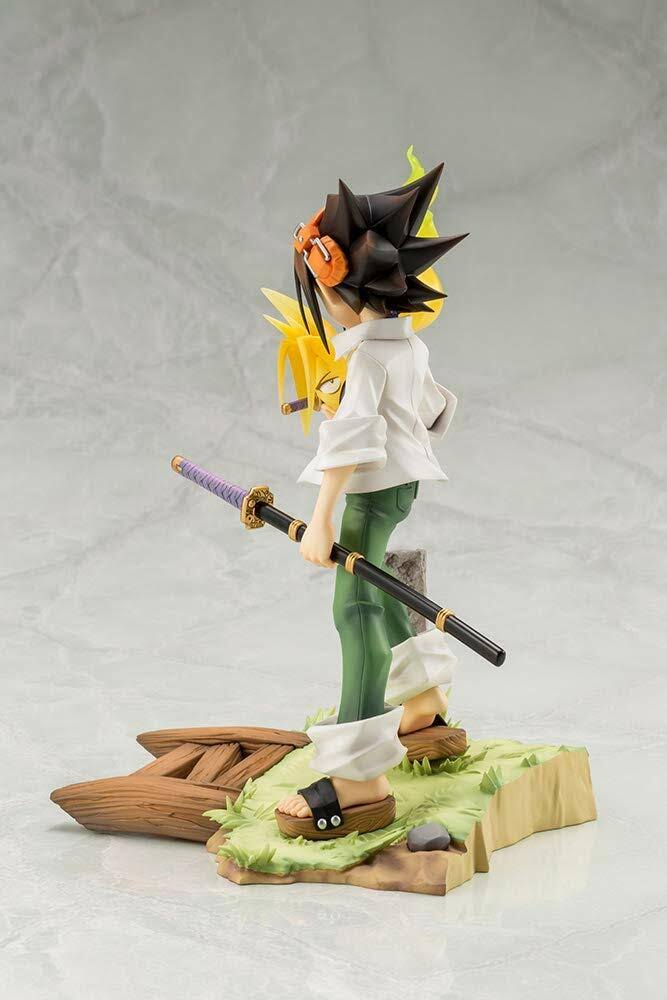 1/8 Scale Figure L7108