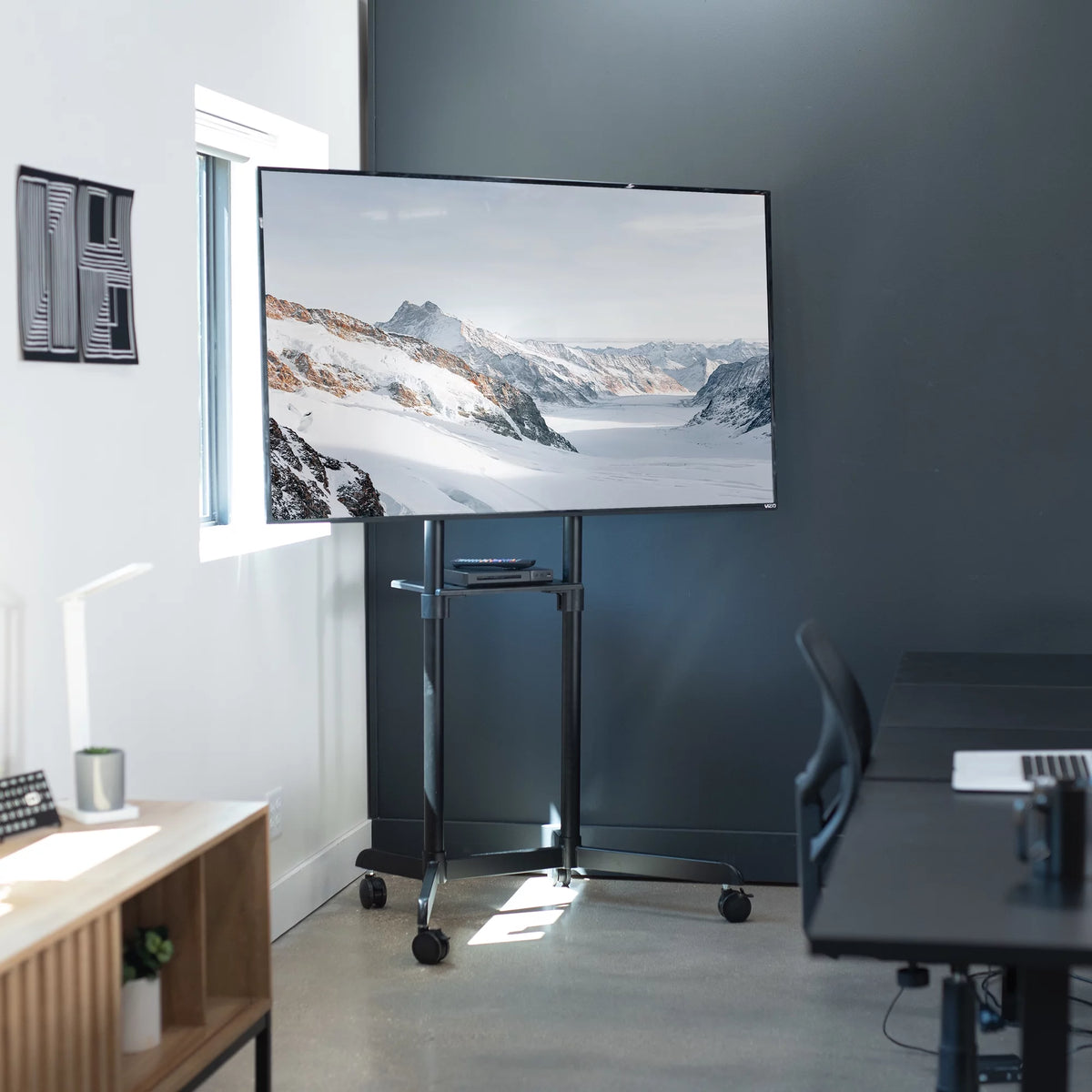Black Mobile TV Cart for 32" to 88" Flat Screens Q6638