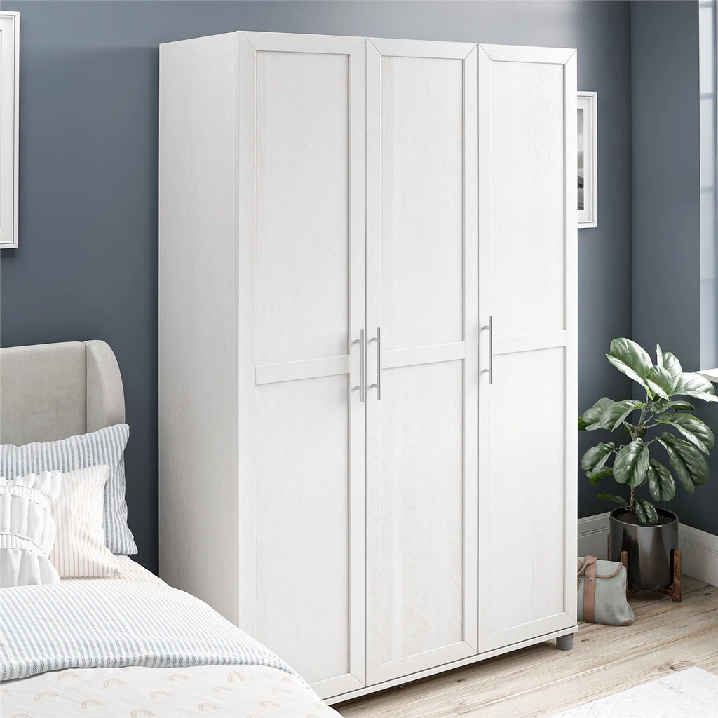 3 Door Wardrobe R1081